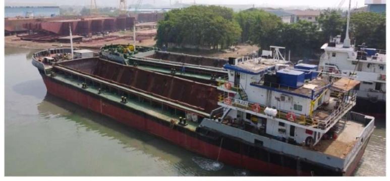 Bintang Laut Indah 003 - Hopper Barge Pintu Bawah mitra PT Trans Marindo Succes
