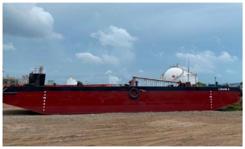 Louis 4 - Split Hopper Barge mitra PT Trans Marindo Succes